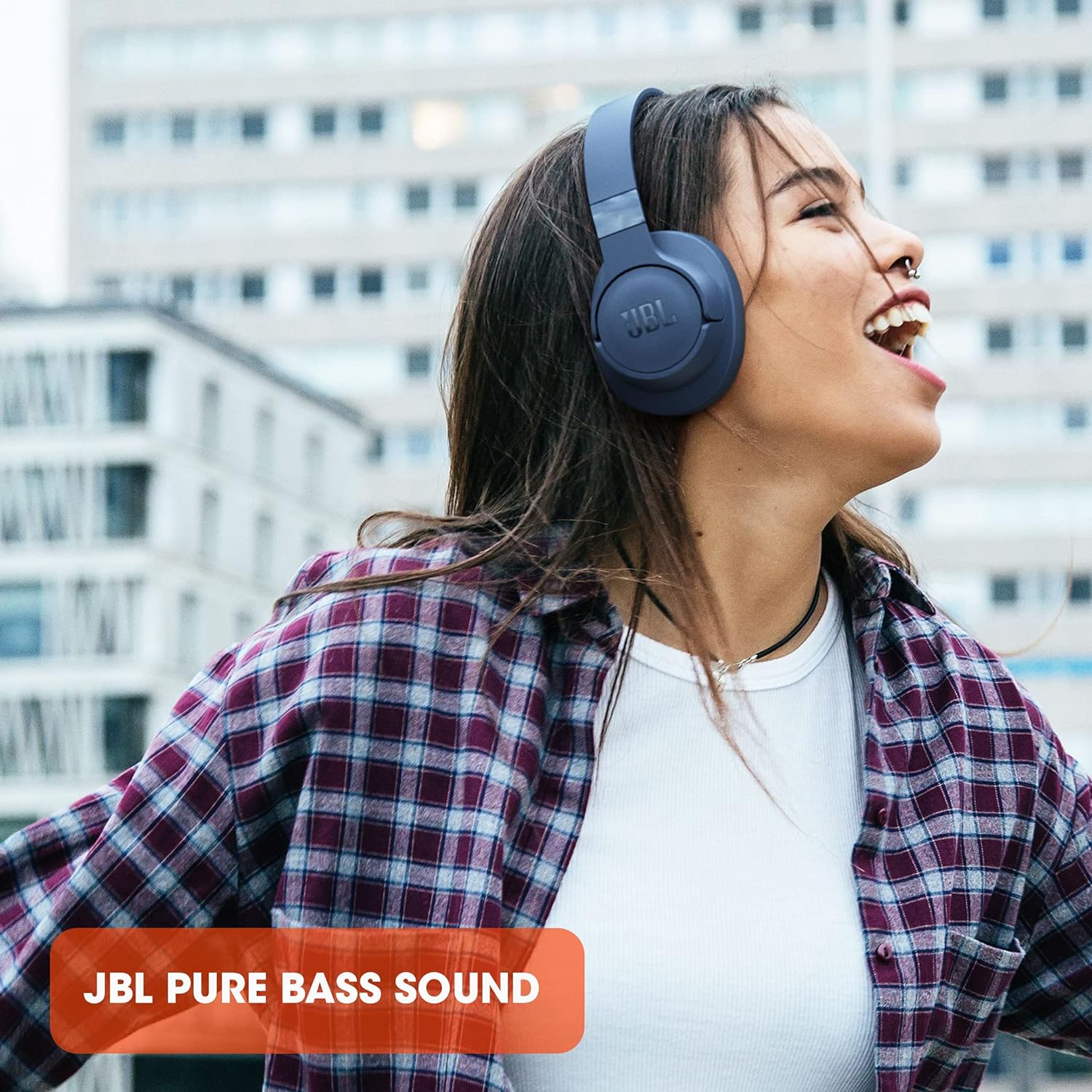 JBL Tune 710BT Wireless Over-Ear Headphones, Deep Powerful Bass, 50H Battery, Hands Free Call, Voice Assistant, Multi Point Connection, Lightweight Foldable, Detachable Cable - White, JBLT710BTWHT
