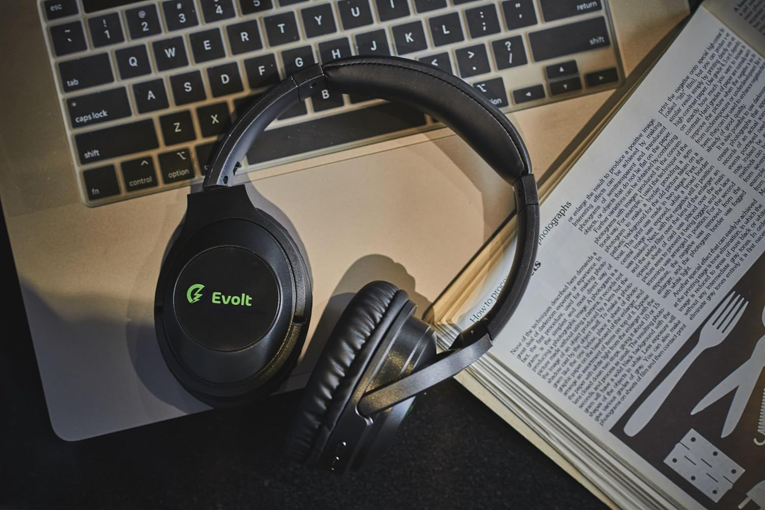 Evolt BH-100 Over-ear Wireless Headphones with AUX-In, Comfortable soft-paded finish, features 40mm speaker drivers, Multi-foldable design, upto 15 hours of music time
