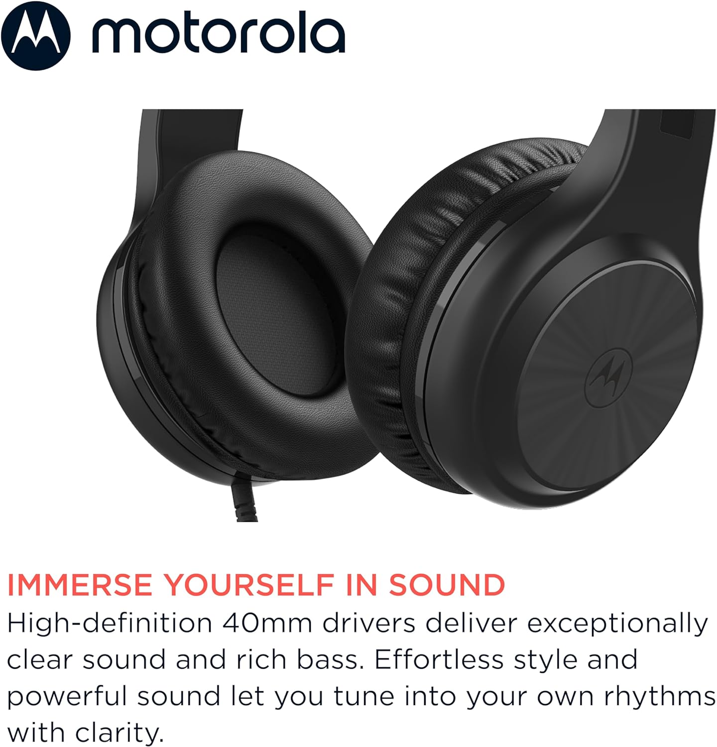 Motorola Over-Ear Headphones Wired - Moto XT120 Headphones with Microphone, in-Line Control for Calls - Foldable Head Phones, Adjustable Cushioned Headband - Dynamic Bass, Clear Sound - White